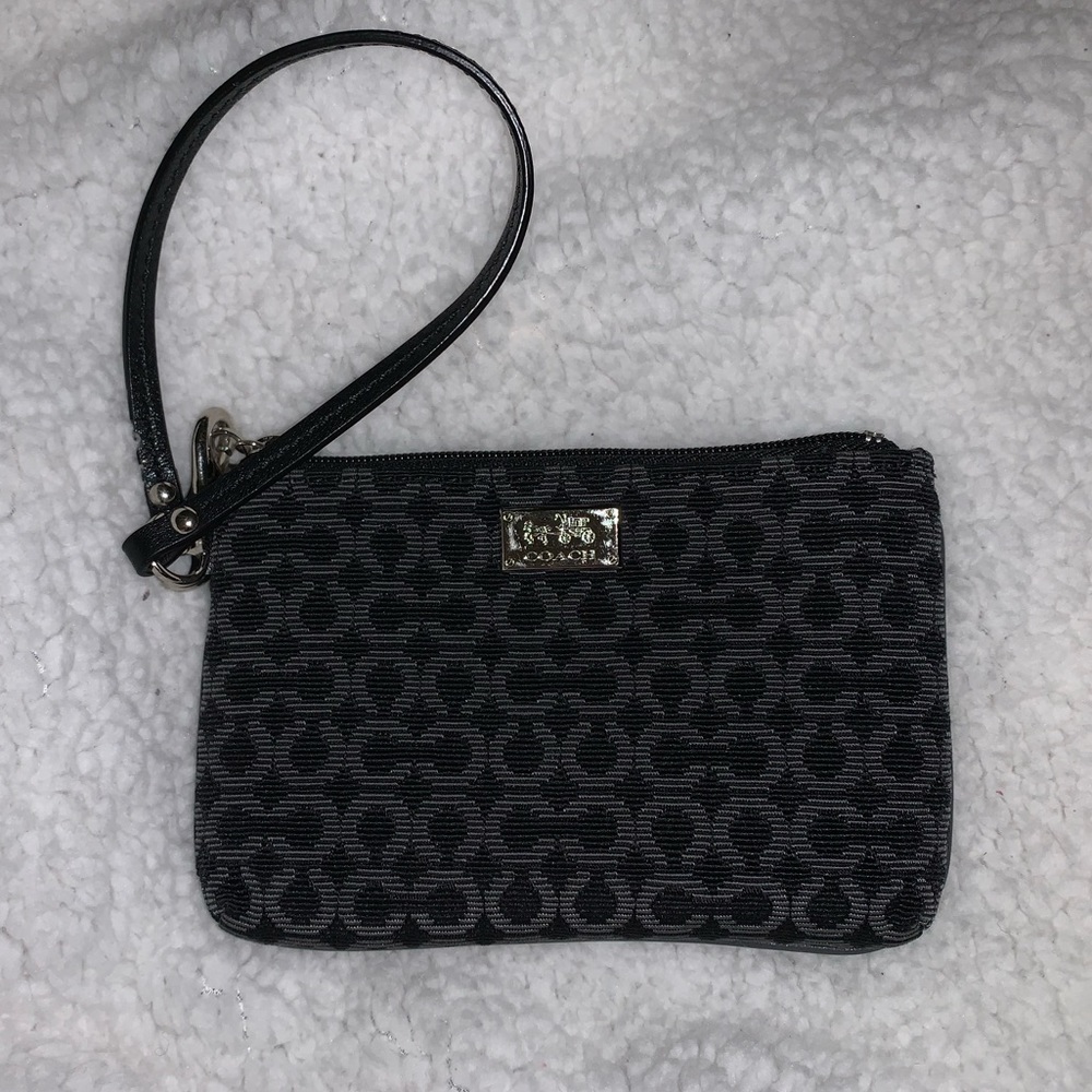 coach wallet/wristlet:)